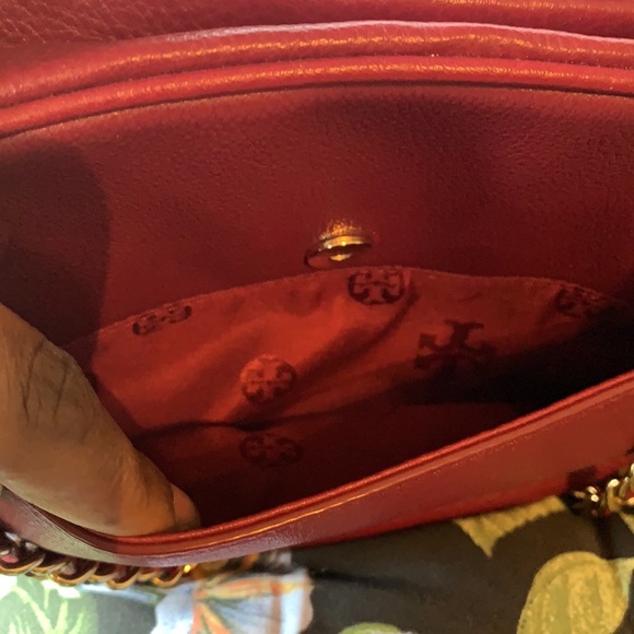 Thea Crossbody Shoulder Bag - Picture 7 of 9